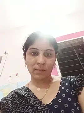 Hot ree85 online show from 18, 5, 2026