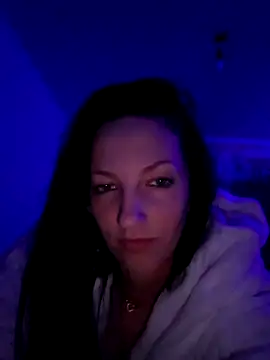 Snapshot of ElizaElias chatting on 19, 4, 2026 ElizaElias online show from 19, 4, 2026