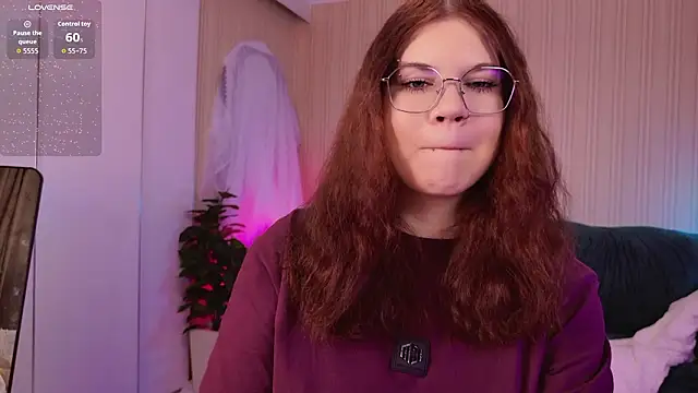 Snapshot of A_Lot_of_Bunny chatting on 22, 2, 2026 A Lot of Bunny online show from 22, 2, 2026