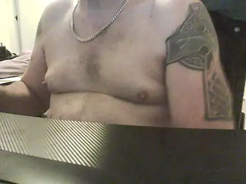 loudandproud online show from 10, 4, 2026