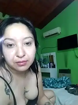 Johanna100718 online show from 13, 1, 2026