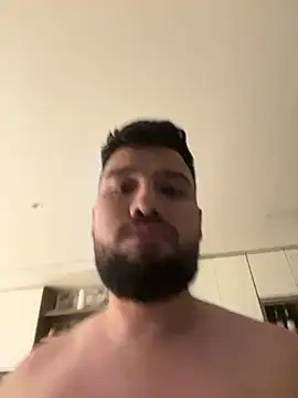 Snapshot of NinoEstouranel chatting on 11, 1, 2026 NinoEstouranel online show from 11, 1, 2026