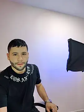 Snapshot of AndyKnoxx chatting on 13, 2, 2026 AndyKnoxx online show from 13, 2, 2026