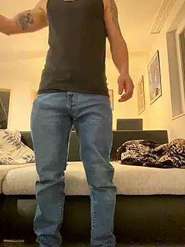 Fitlover1994 online show from 10, 1, 2026