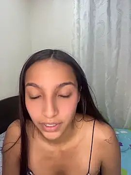 Snapshot of Eve_Ritz chatting on 23, 6, 2026 Eve Ritz online show from 23, 6, 2026