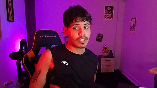 Snapshot of cum_park1 chatting on 15, 4, 2026 cum park1 online show from 15, 4, 2026