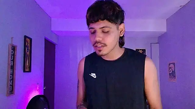 Snapshot of cum_park1 chatting on 15, 4, 2026 cum park1 online show from 15, 4, 2026