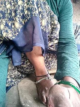 Snapshot of Queen_chayna chatting on 5, 2, 2026 Queen chayna online show from 5, 2, 2026