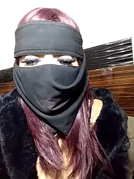 Snapshot of Queen-Nissreen chatting on 15, 1, 2026 Queen-Nissreen online show from 15, 1, 2026