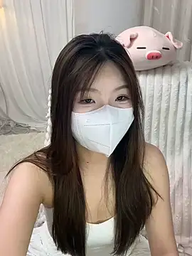 Snapshot of _xiaoxinxin_ chatting on 11, 5, 2026 xiaoxinxin online show from 11, 5, 2026