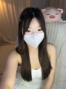 Snapshot of _xiaoxinxin_ chatting on 11, 5, 2026 xiaoxinxin online show from 11, 5, 2026
