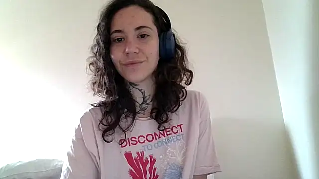 Snapshot of Dirty_Pink chatting on 5, 3, 2026 Dirty Pink online show from 5, 3, 2026