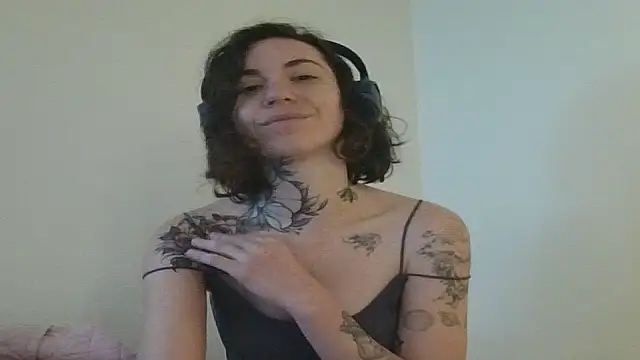 Snapshot of Dirty_Pink chatting on 21, 3, 2026 Dirty Pink online show from 21, 3, 2026