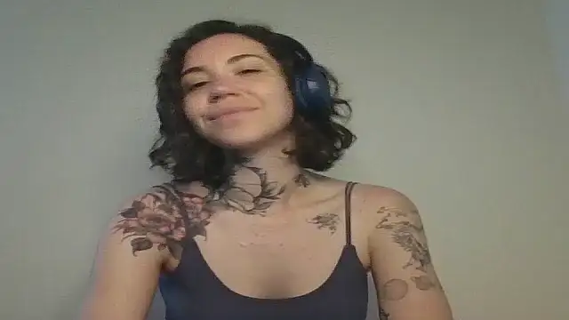 Snapshot of Dirty_Pink chatting on 27, 3, 2026 Dirty Pink online show from 27, 3, 2026