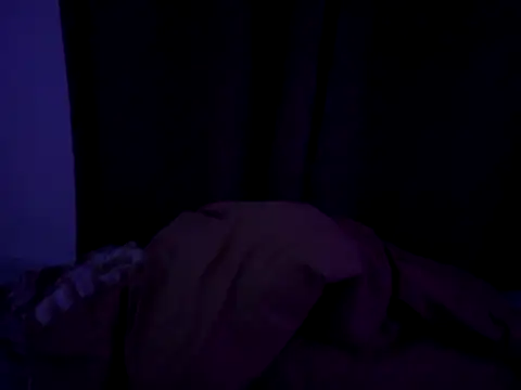 Snapshot of beurettepoilue93 chatting on 8, 1, 2026 beurettepoilue93 online show from 8, 1, 2026