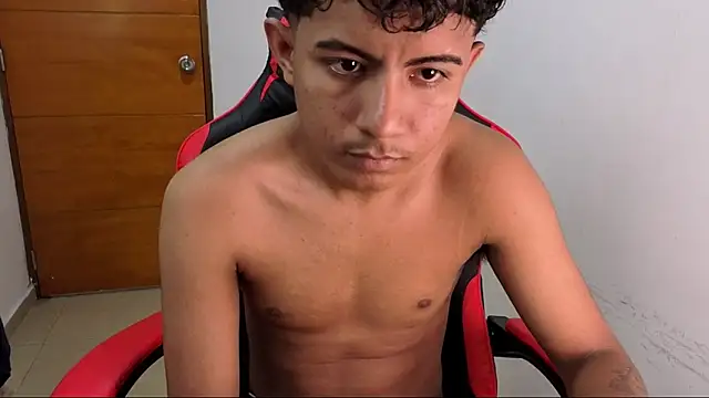 Alluringangel23 online show from 5, 3, 2026