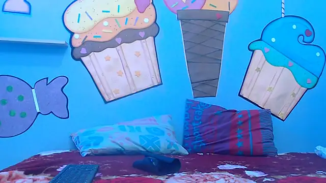 Snapshot of skinnysexzara18 chatting on 22, 2, 2026 skinnysexzara18 online show from 22, 2, 2026