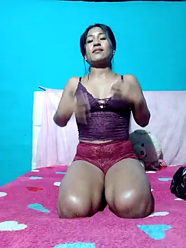 Saraa xx online show from 13, 3, 2026