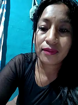 Saraa xx online show from 27, 4, 2026