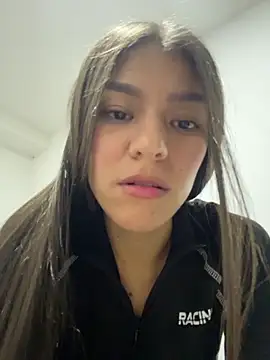 TaylorrHill online show from 5, 4, 2026