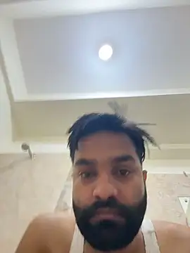 Snapshot of Rahil_94 chatting on 30, 5, 2026 Rahil 94 online show from 30, 5, 2026