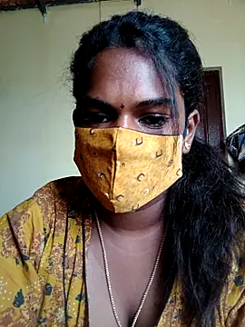 Milky Julia online show from 14, 3, 2026