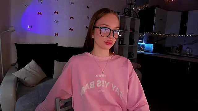 LababyAlice online show from 12, 1, 2026