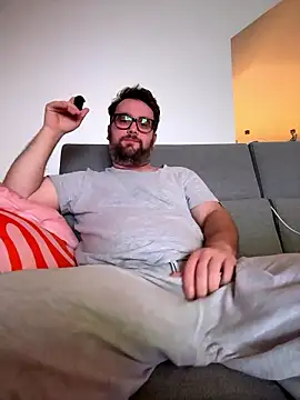 Snapshot of Dominic2295 chatting on 16, 1, 2026 Dominic2295 online show from 16, 1, 2026