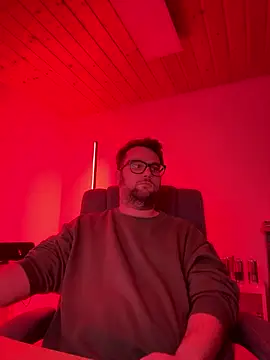 Snapshot of Dominic2295 chatting on 18, 1, 2026 Dominic2295 online show from 18, 1, 2026