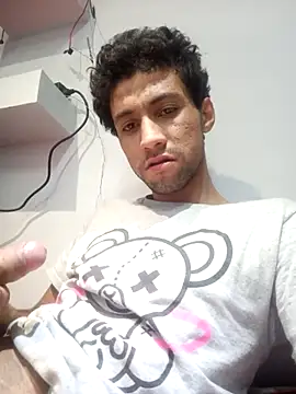 Snapshot of AlejandreBy chatting on 15, 2, 2026 AlejandreBy online show from 15, 2, 2026