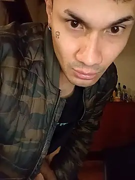 meninocaramelo online show from 5, 6, 2026