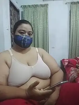 momo loves online show from 3, 3, 2026