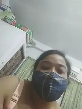 momo loves online show from 10, 3, 2026