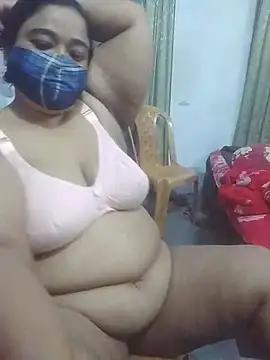 momo loves online show from 11, 5, 2026
