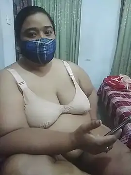 momo loves online show from 20, 5, 2026
