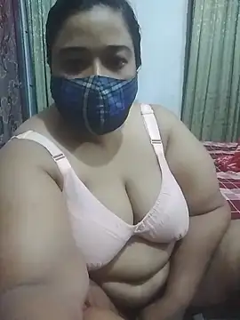 momo loves online show from 23, 5, 2026