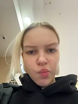 Snapshot of AshleyMur chatting on 16, 1, 2026 AshleyMur online show from 16, 1, 2026