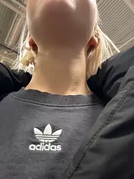 Snapshot of AshleyMur chatting on 19, 1, 2026 AshleyMur online show from 19, 1, 2026