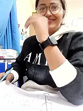 Cute--Aditi online show from 10, 1, 2026