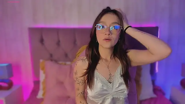 alyy cut3 online show from 11, 2, 2026