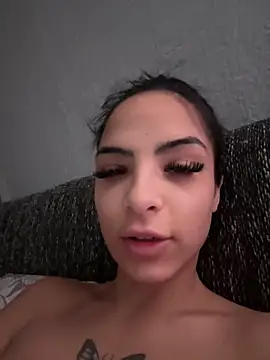 Snapshot of Evelin199 chatting on 13, 5, 2026 Evelin199 online show from 13, 5, 2026
