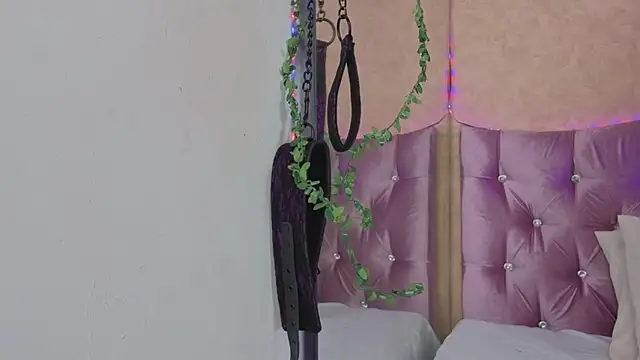 Missy 22  online show from 18, 3, 2026