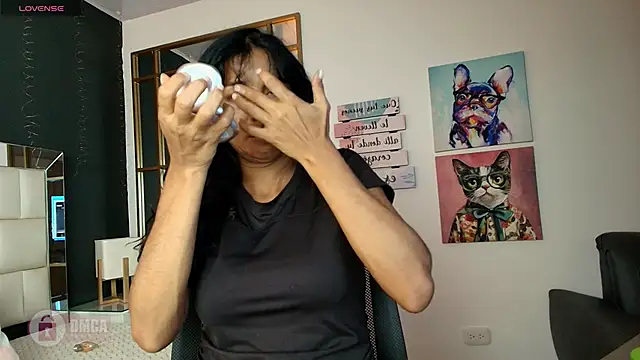 gaby jazmin online show from 14, 4, 2026