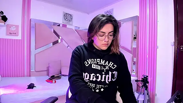 AprilSexx online show from 15, 1, 2026