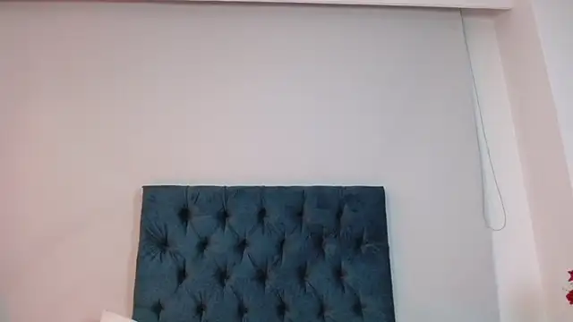 Collins luna online show from 28, 2, 2026