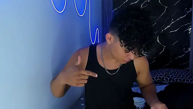 jamescurly00 online show from 8, 1, 2026