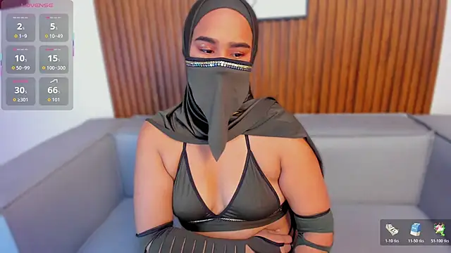 Layla Yasmin online show from 7, 1, 2026