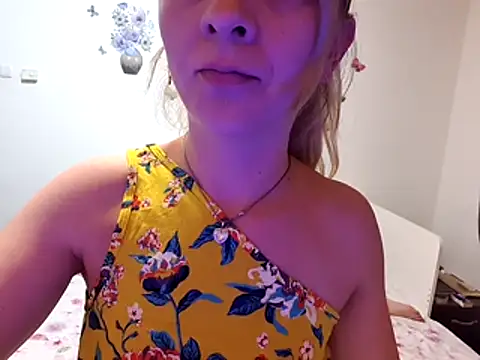 Snapshot of AnastasiaMax chatting on 8, 1, 2026 AnastasiaMax online show from 8, 1, 2026