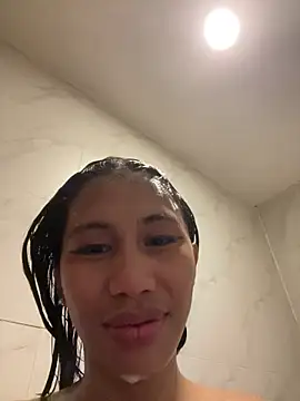 bigmeatcock luna online show from 5, 3, 2026