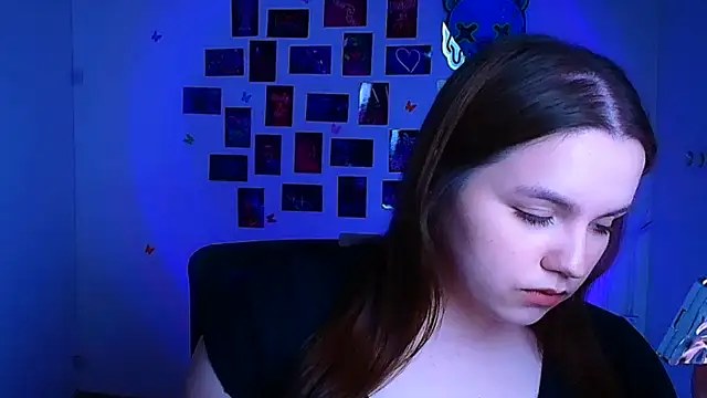 Kitty Mia Kitty online show from 5, 4, 2026